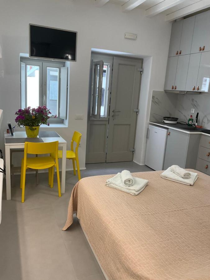 Studio In Mykonos Town Appartamento Esterno foto
